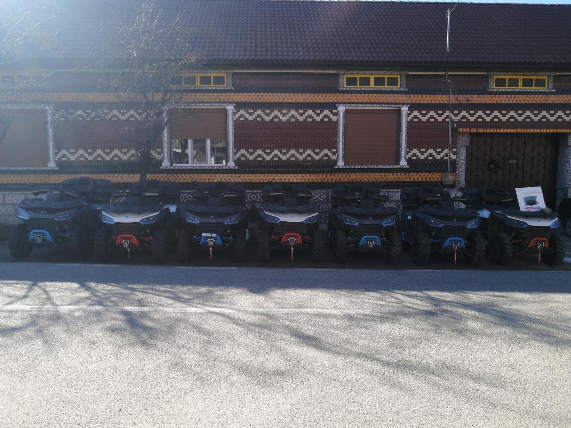 Borlova /Muntele Mic Hotel Exterior photo